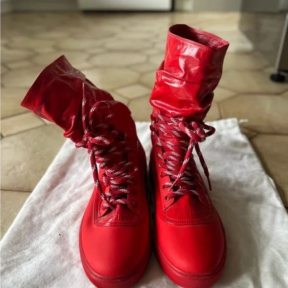 Monclair red boots - Excellent Condition - Picture 8 of 15